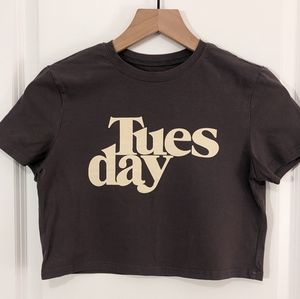 Small Gray Tuesday Font T-shirt Cropped